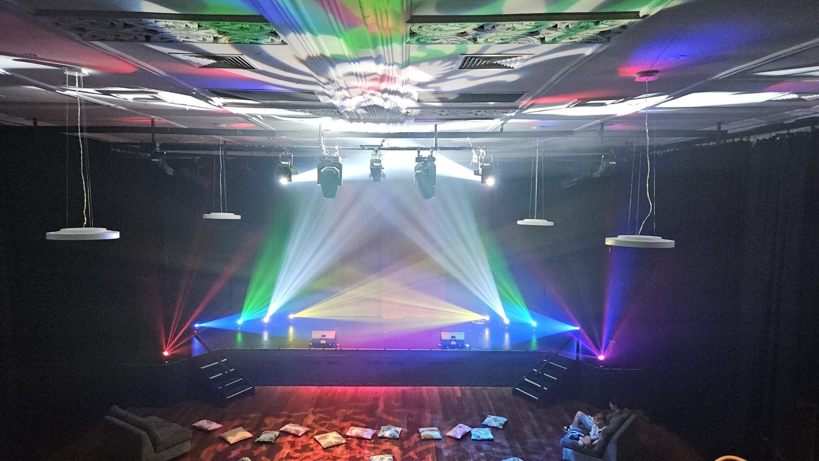 School Christmas carols stage lighting hire Perth